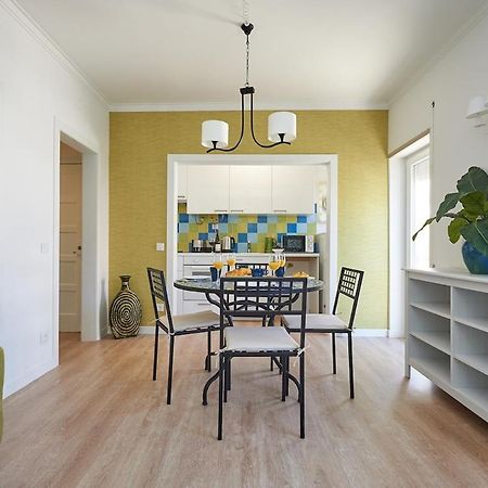 Rainha II Beach Apartment Кашкайш Екстериор снимка